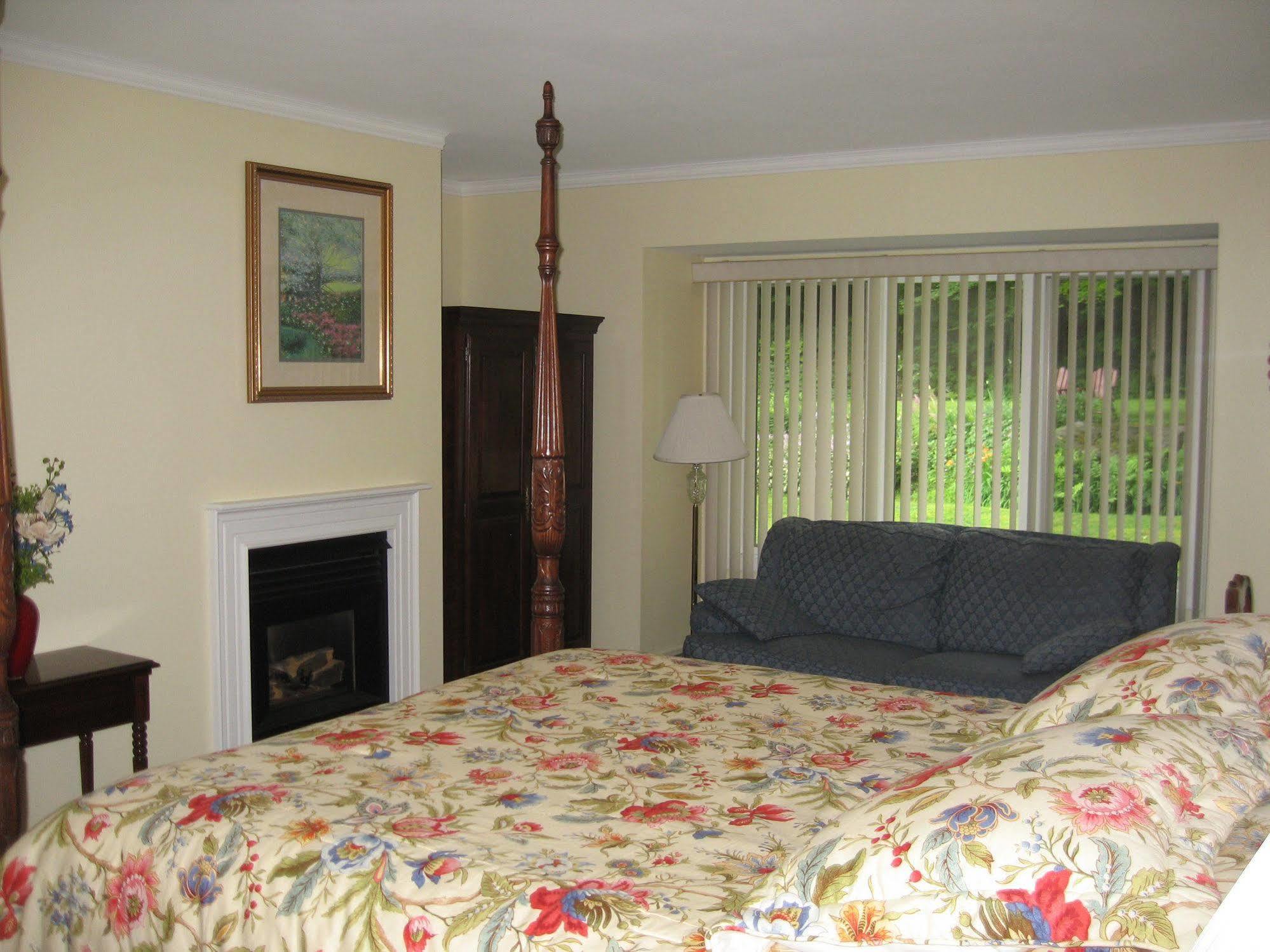 קילינגטון Birch Ridge Inn מראה חיצוני תמונה